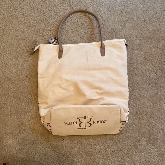 Robin Ruth- Punta Cana sequins tote bag - Picture 2 of 7